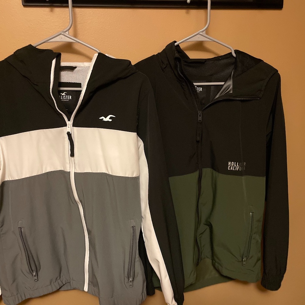 Hollister Zip up windbreak jackets